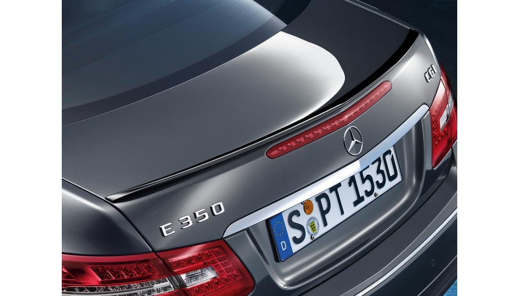Mercedes-Benz - ANBAUHECKSPOILER Teilenummer A2077930088 A2077930088