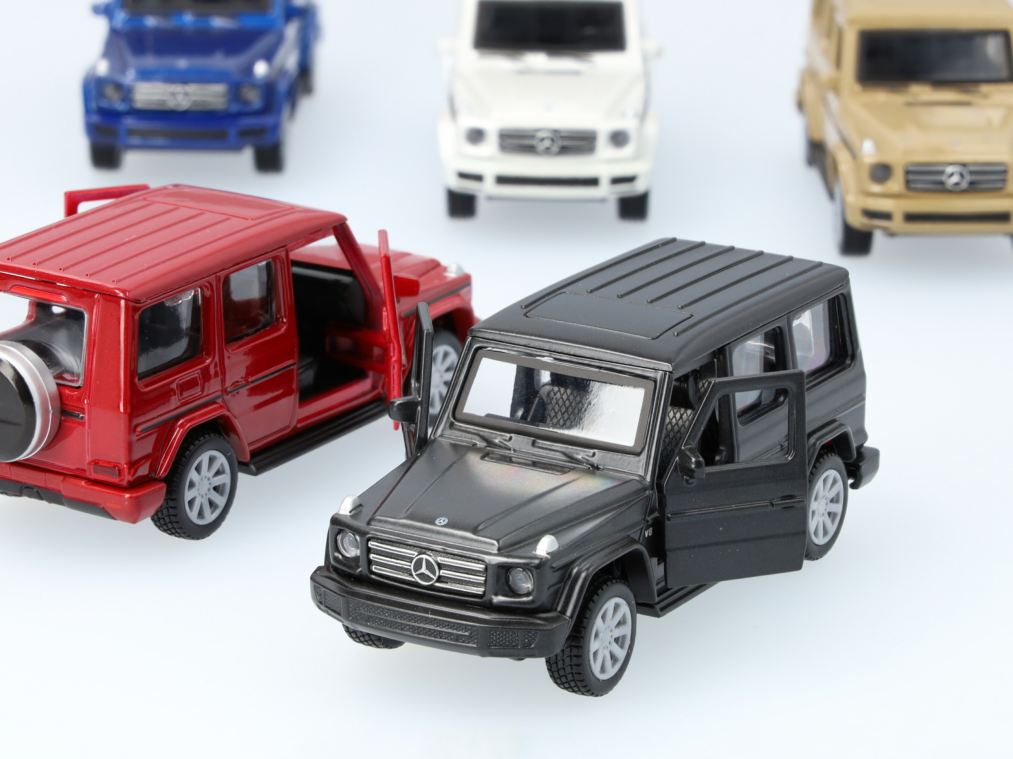 Mercedes-Benz - G-Klasse, Geländewagen, W463, Pullback, designo hyazinthrot metallic