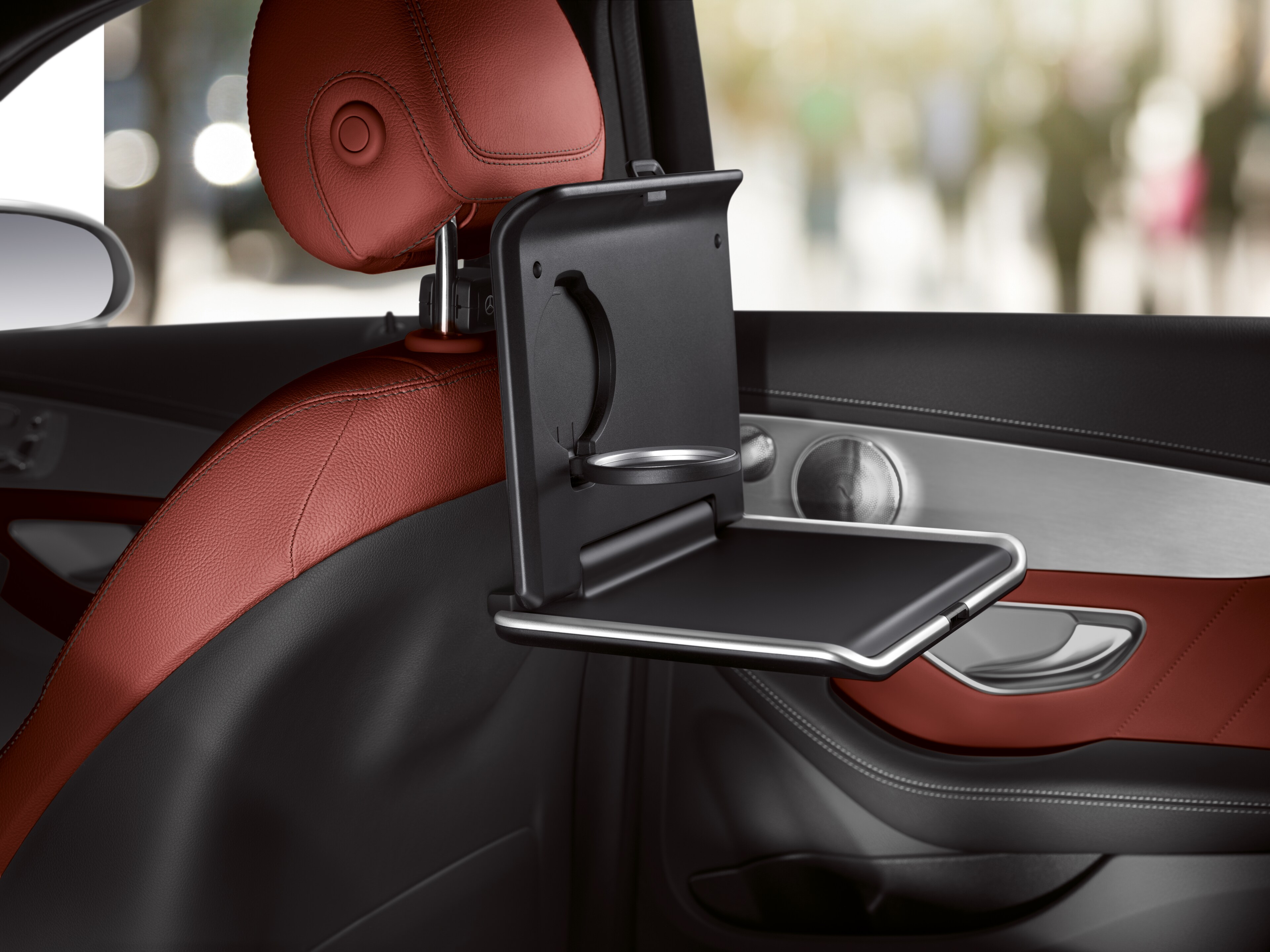 Mercedes-Benz - Basisträger, Style & Travel Equipment Basisträger, Style & Travel Equipment