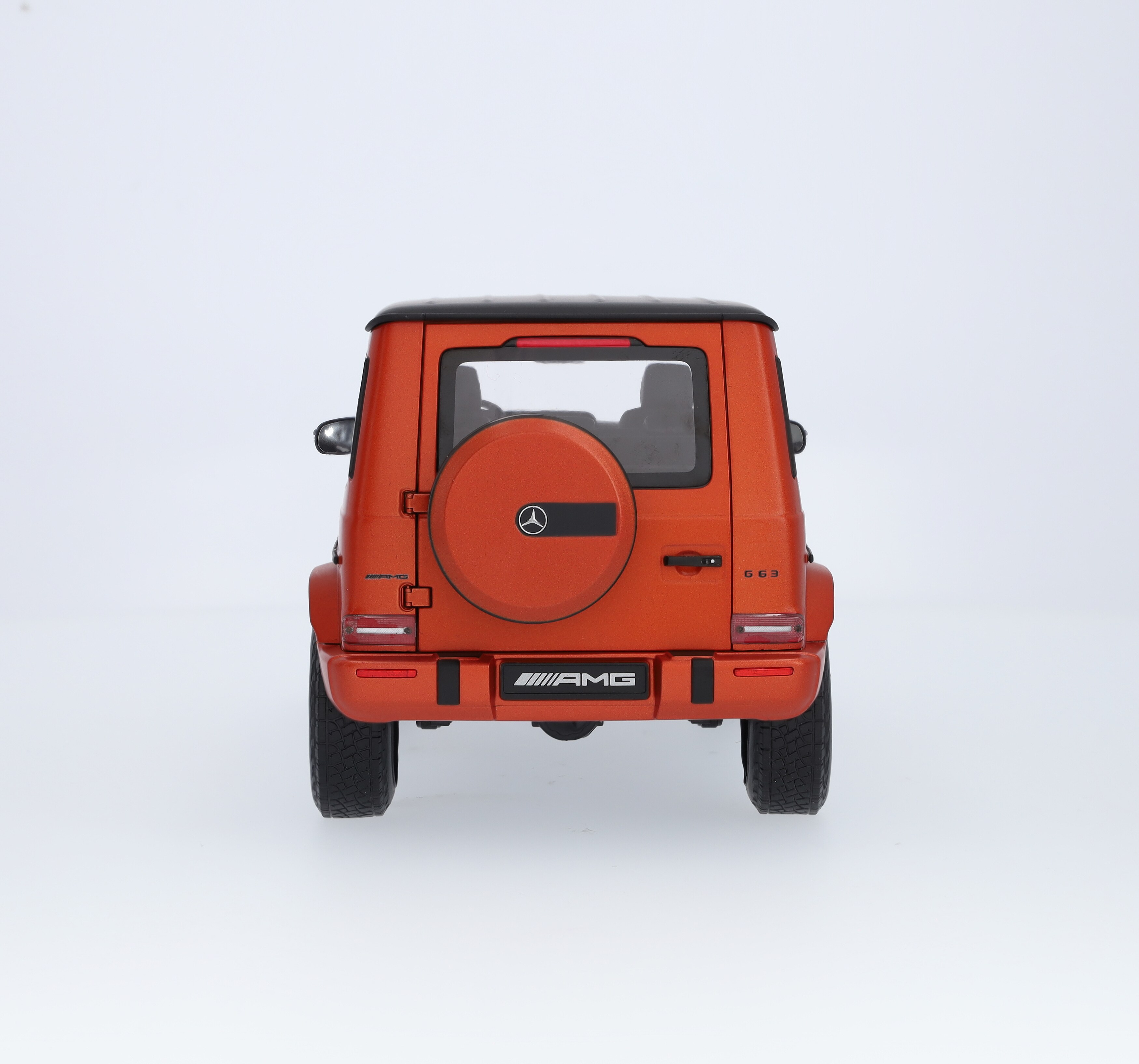 Mercedes-Benz - W463 1:18