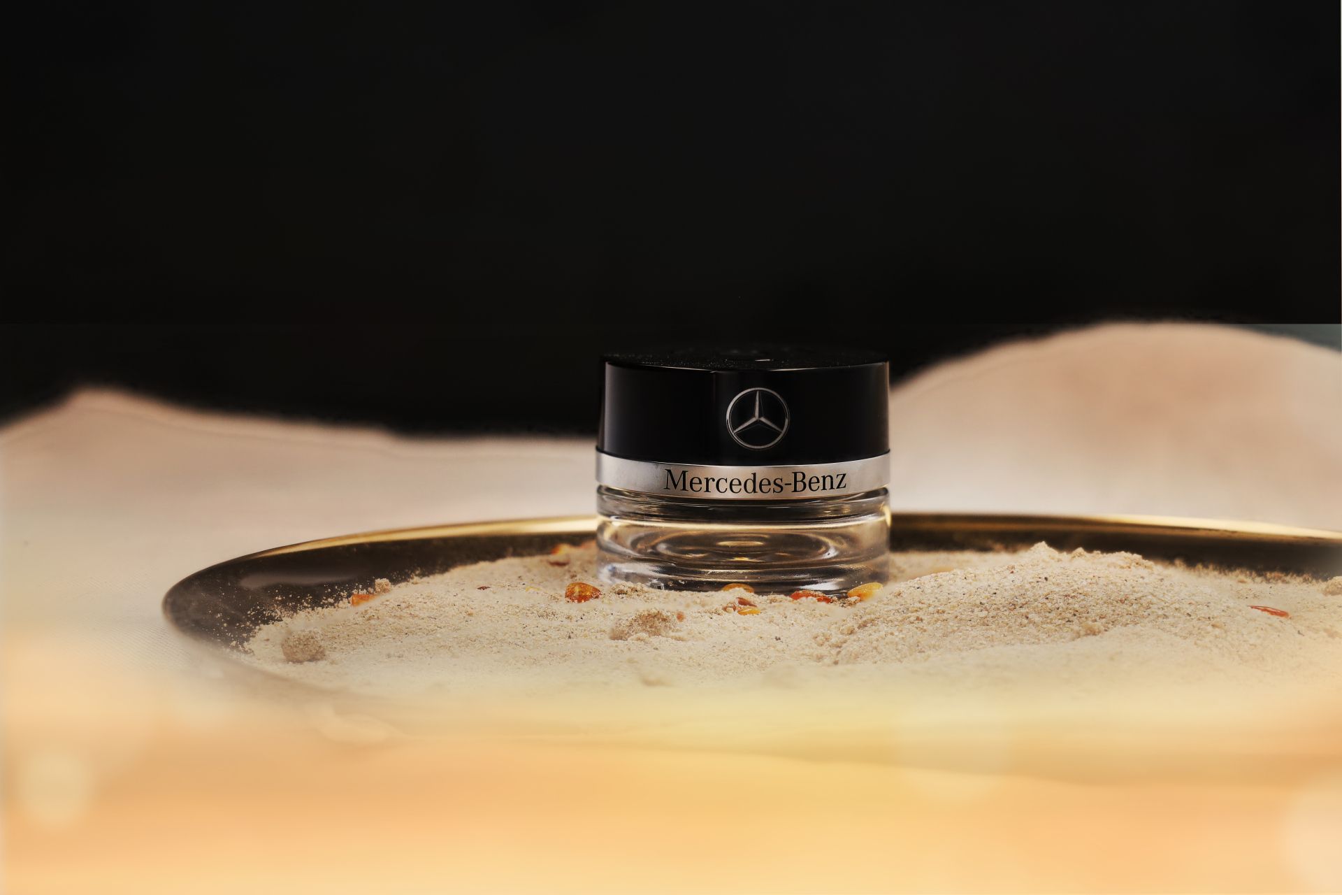 Mercedes-Benz - Teilenummer A1678992100 A1678992100