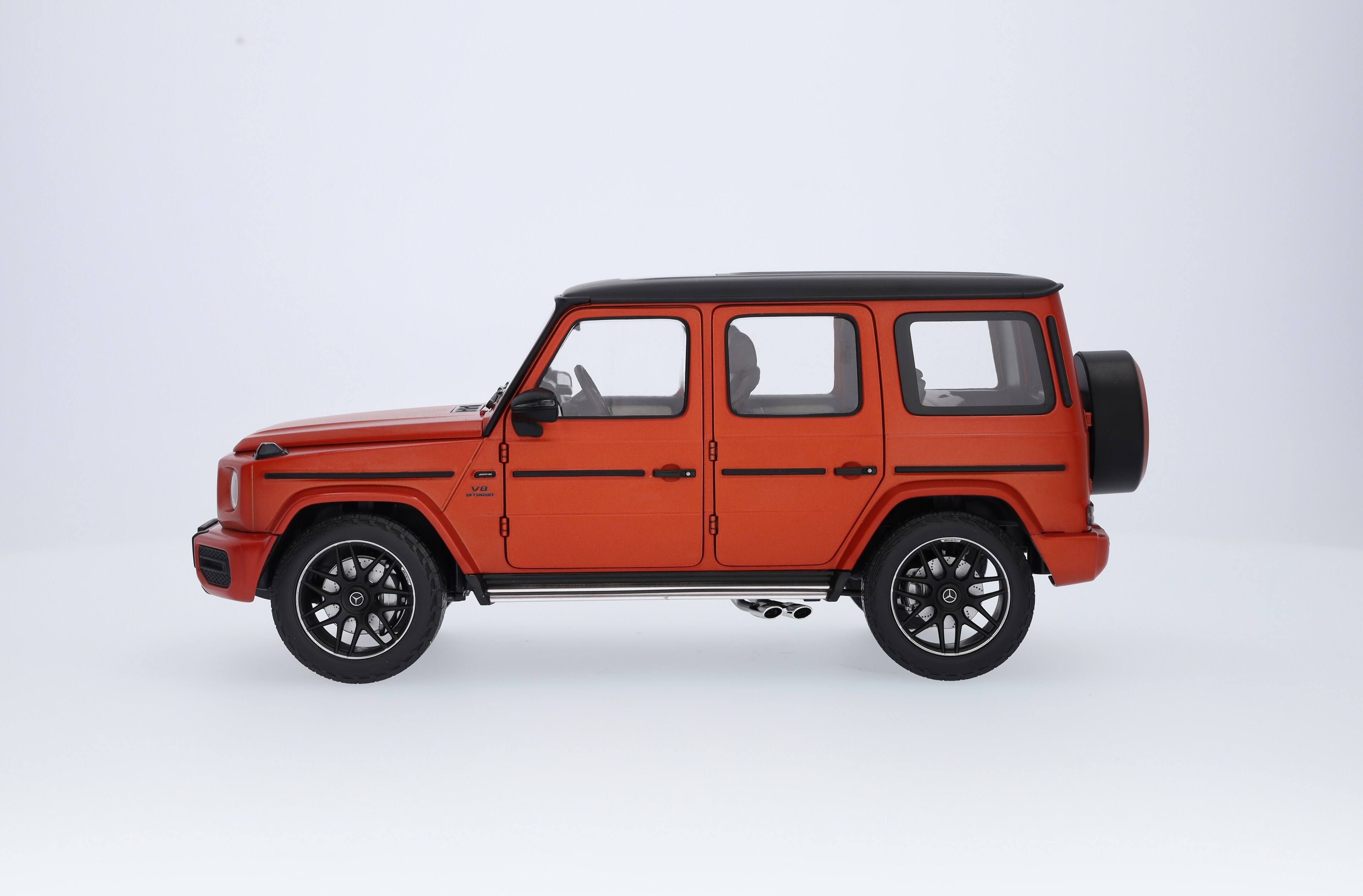 Mercedes-Benz - W463 1:18