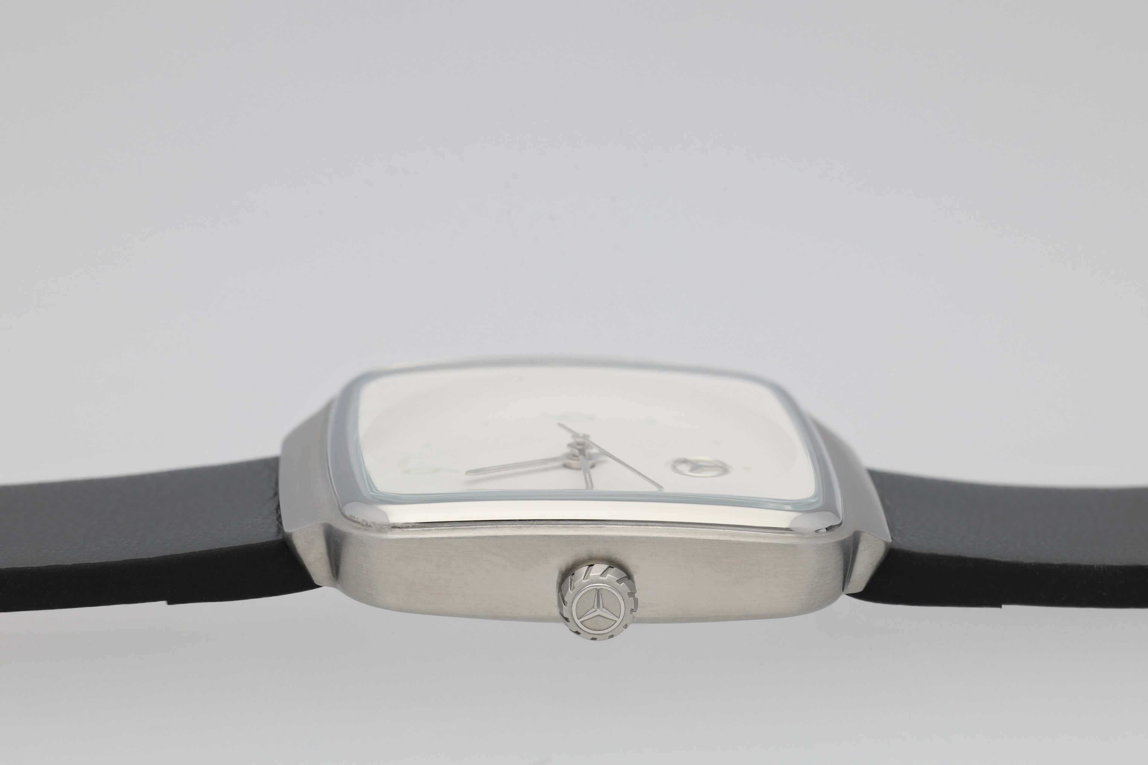 Mercedes-Benz - Armbanduhr Damen, Modern