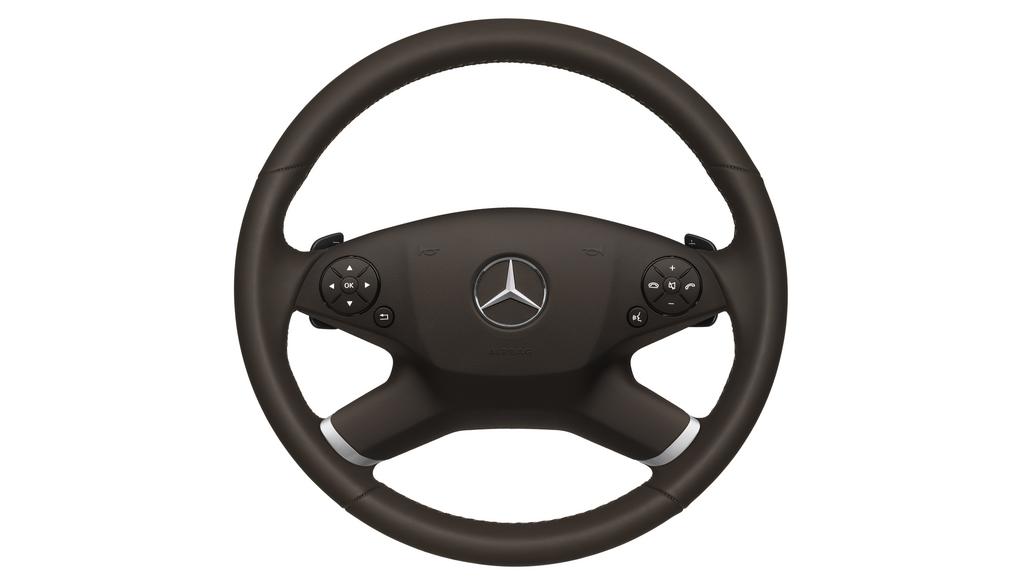Mercedes-Benz - LENKRAD Teilenummer A21246005038P18 A21246005038P18