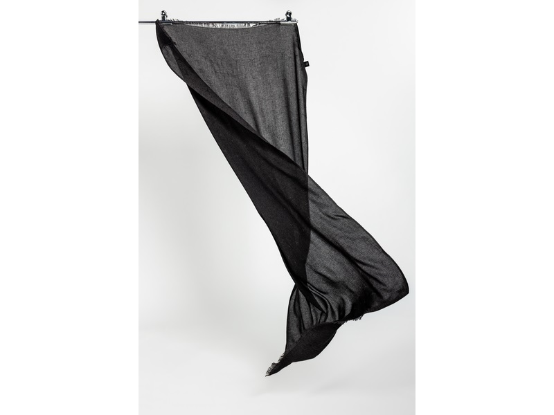 Tuch, schwarz Tuch, schwarz