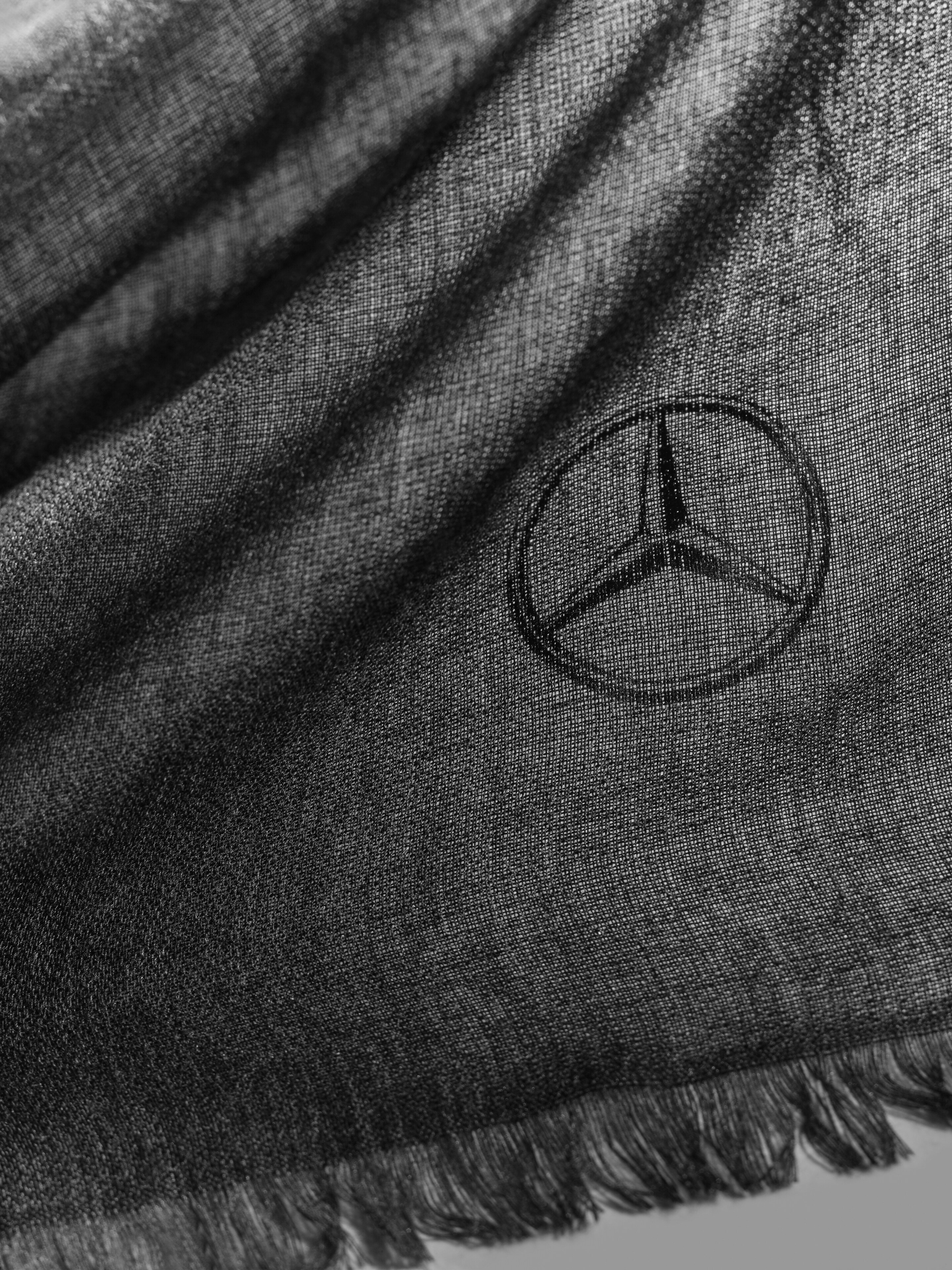 Mercedes-Benz - Tuch, schwarz