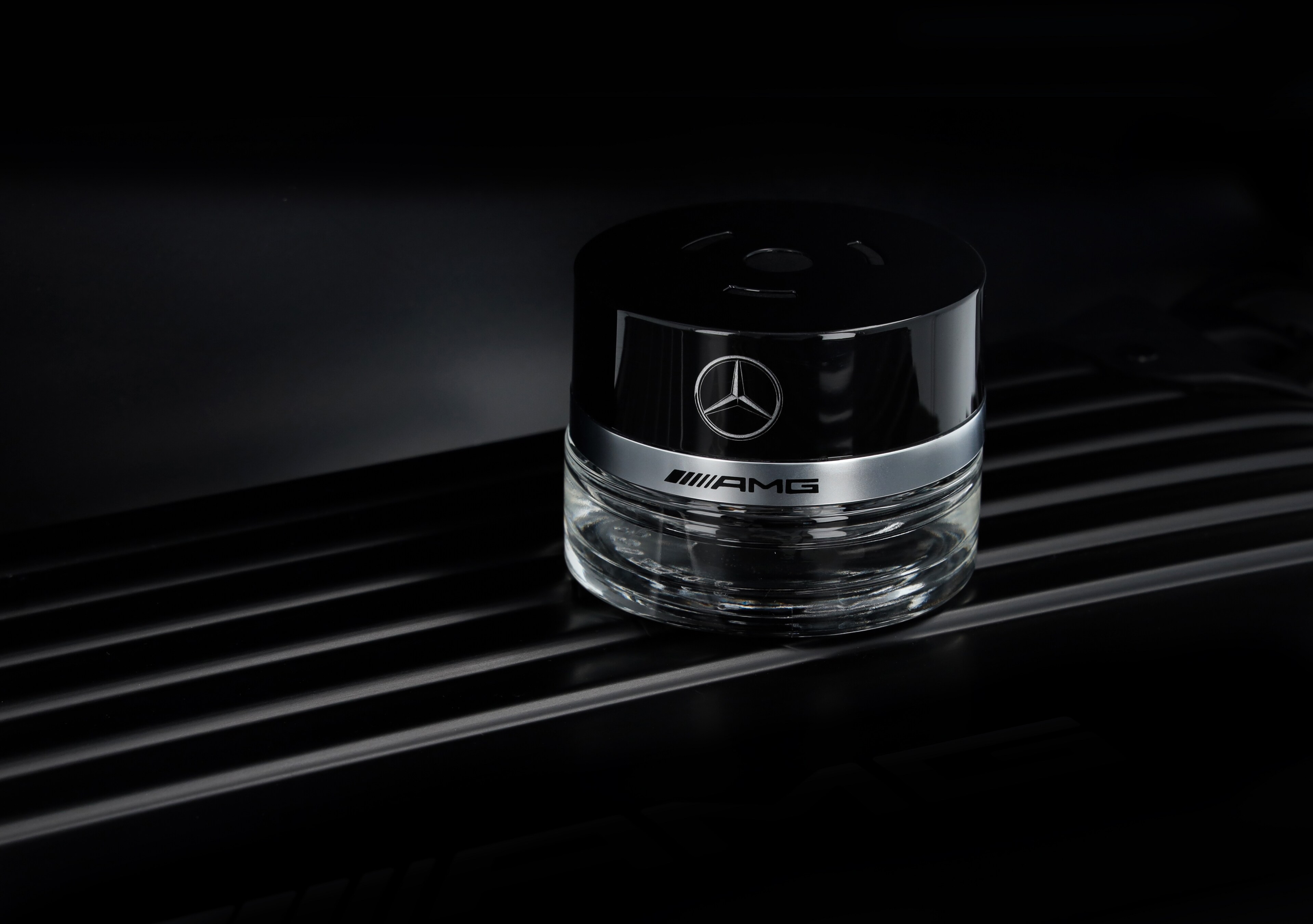 Mercedes-Benz - Flakon, AMG #63