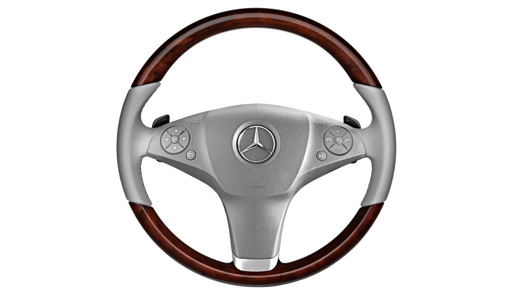 Mercedes-Benz - LENKRAD Teilenummer A20746010037K53 A20746010037K53