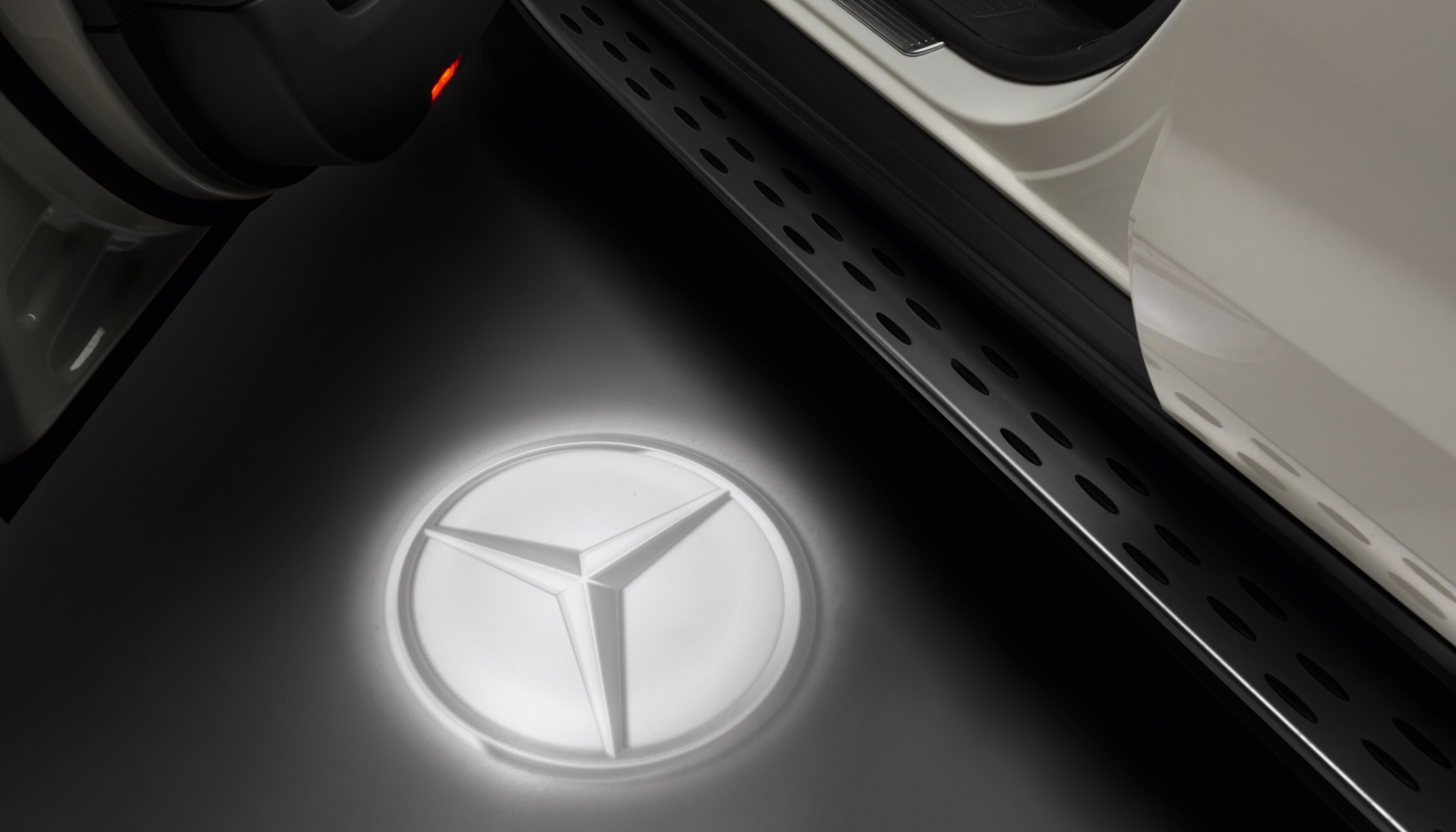 LED Projektor, Mercedes Stern